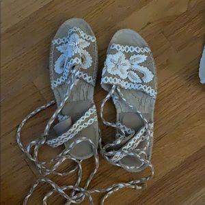 Lace up summer sandal